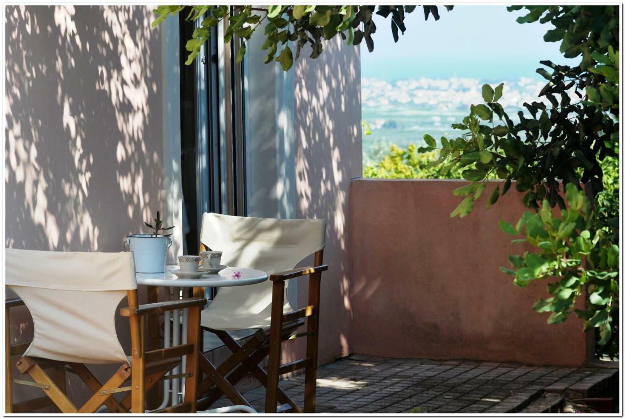 Cozy Home With Great View In Ancient Corinth Екстериор снимка